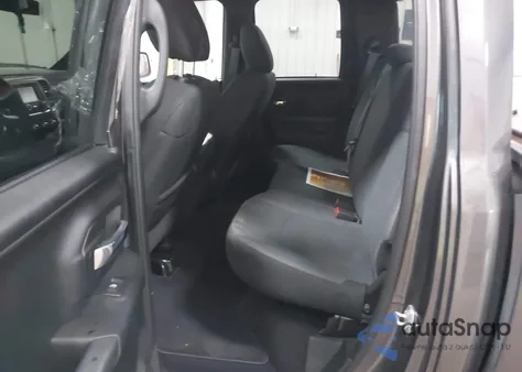 2021 Ram 1500 Classic Warlock 4X4 6'4 Box from USA, damaged, VIN 1C6RR7GG6MS510833